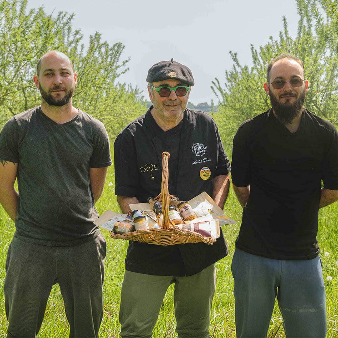 11,51 ha en arboriculture - Noisettes et Amandes Bio